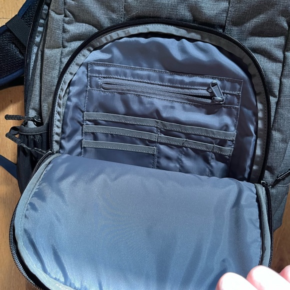 Used Timbuk2 Uptown, Midway Color - Picture 2 of 7